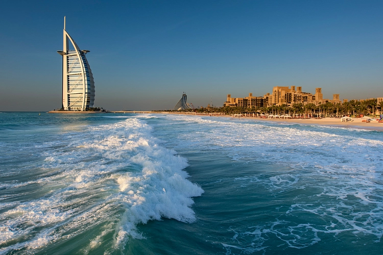 Top 5 Best Beaches in Dubai for Every Kind of Traveler - Primestay